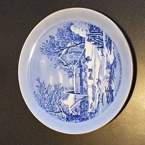 Vintage-The Farmers Home-Winter by Currier & Ives decorative plate
